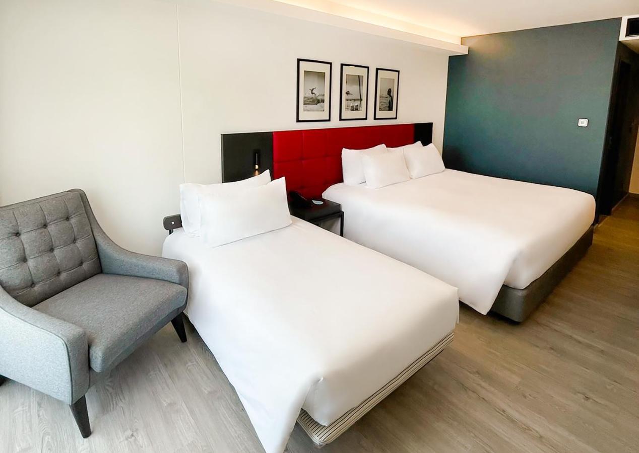 Travelodge Phuket Town Exteriör bild