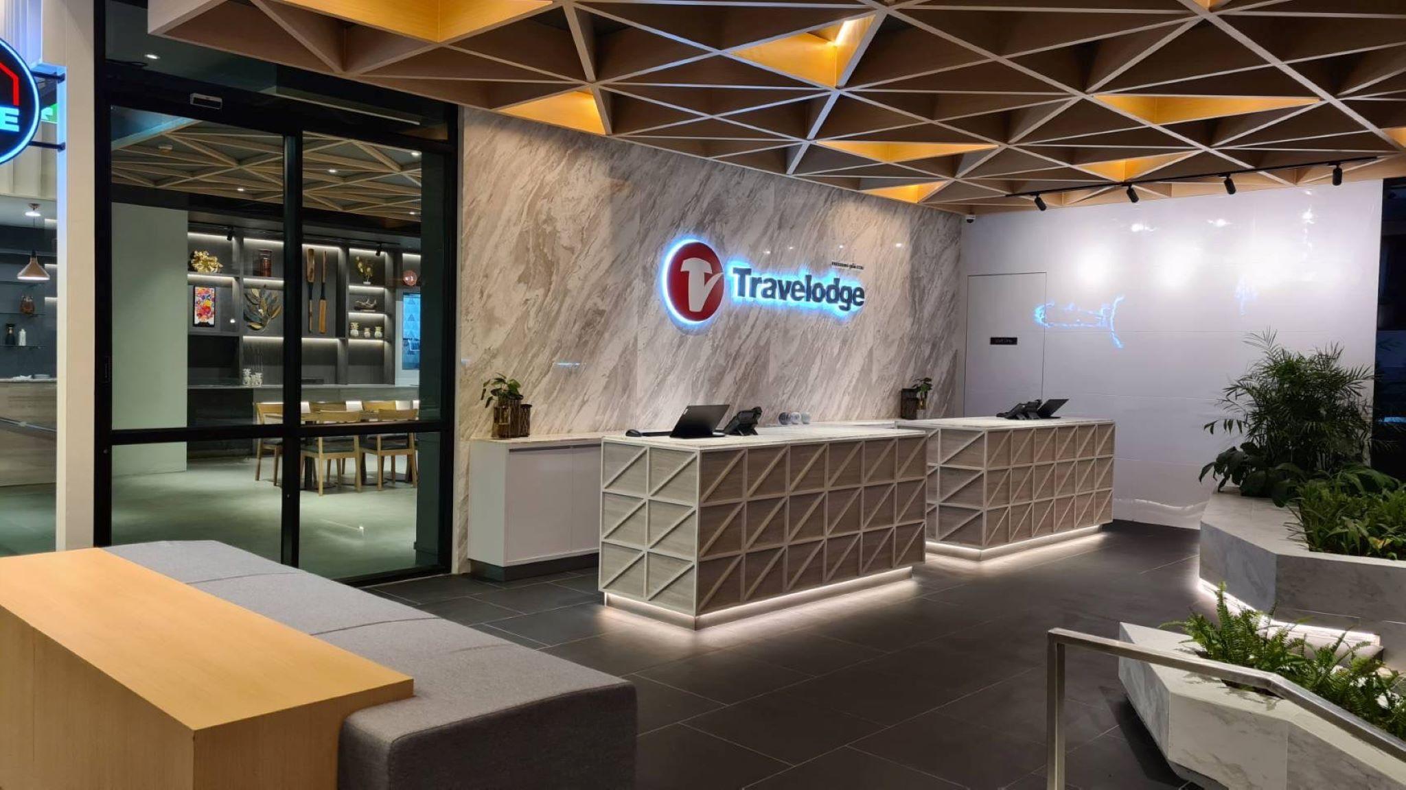 Travelodge Phuket Town Exteriör bild