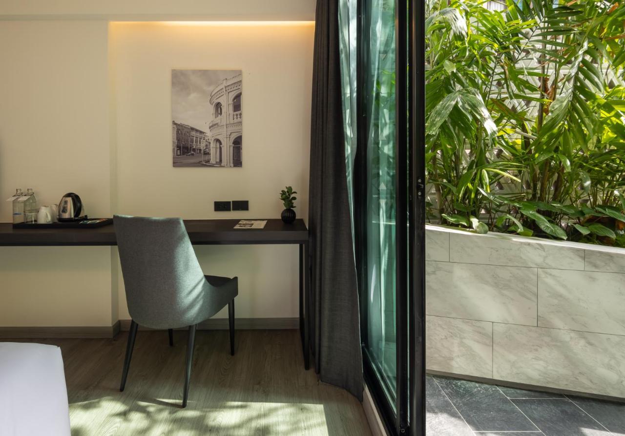Travelodge Phuket Town Exteriör bild